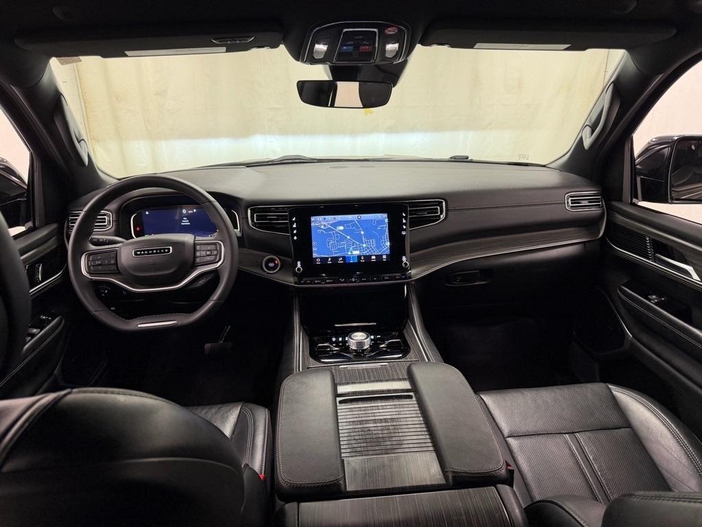 Jeep Wagoneer L  2024