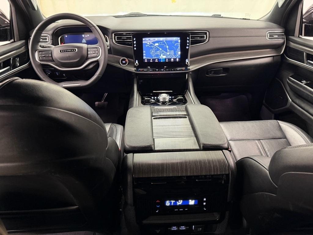 Jeep Wagoneer L  2024