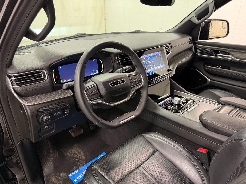 Jeep Wagoneer L  2024