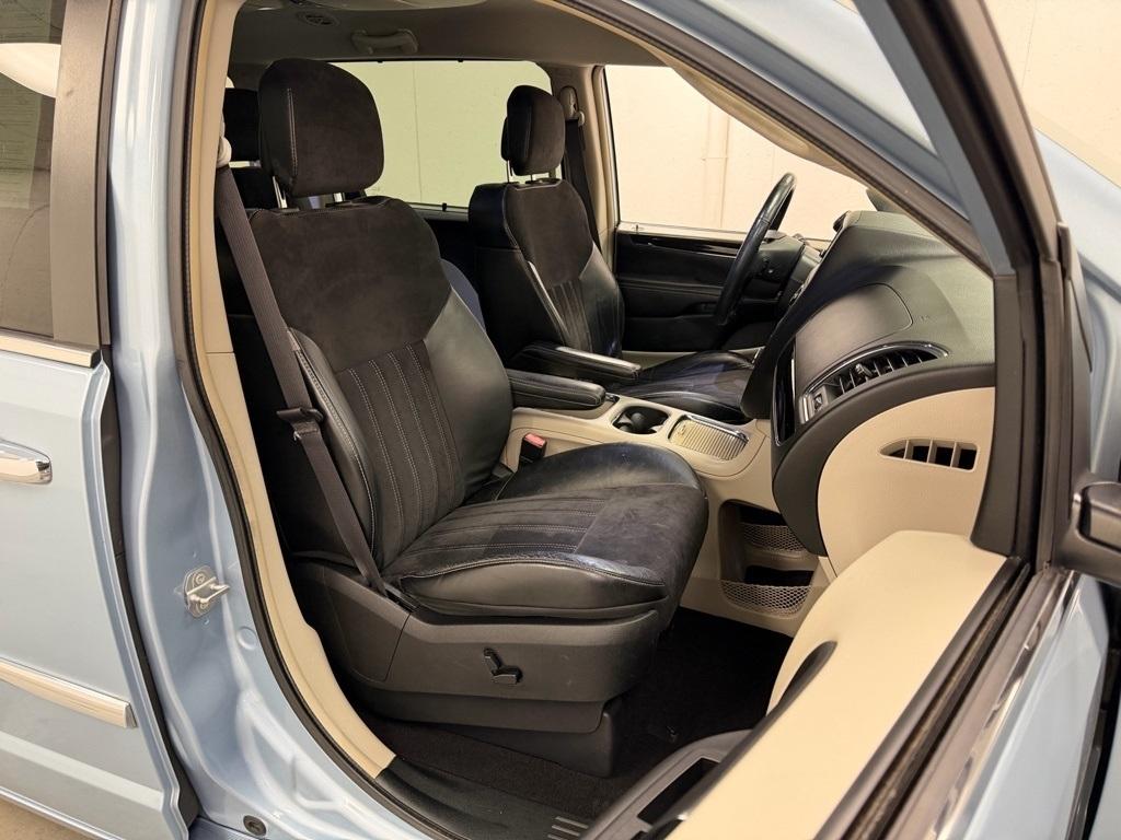 Chrysler Town & Country  2016