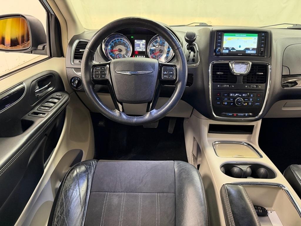 Chrysler Town & Country  2016