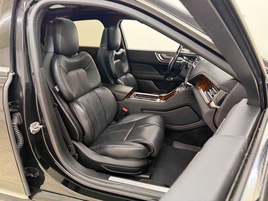 Lincoln Continental  2017