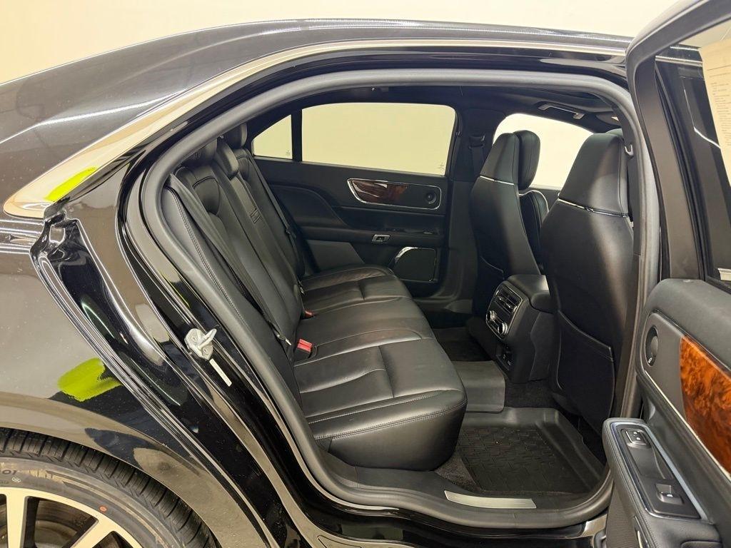 Lincoln Continental  2017