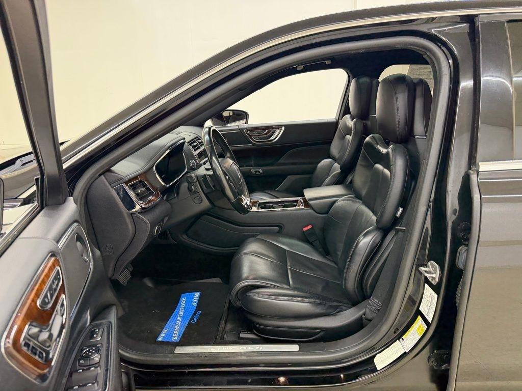 Lincoln Continental  2017