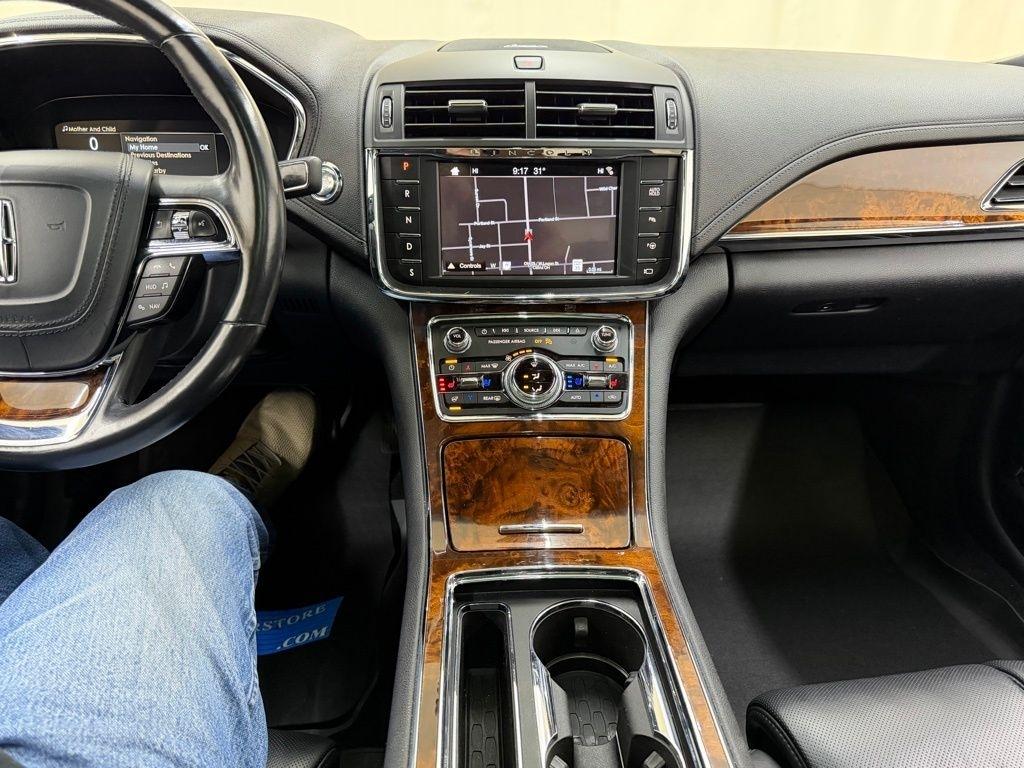 Lincoln Continental  2017