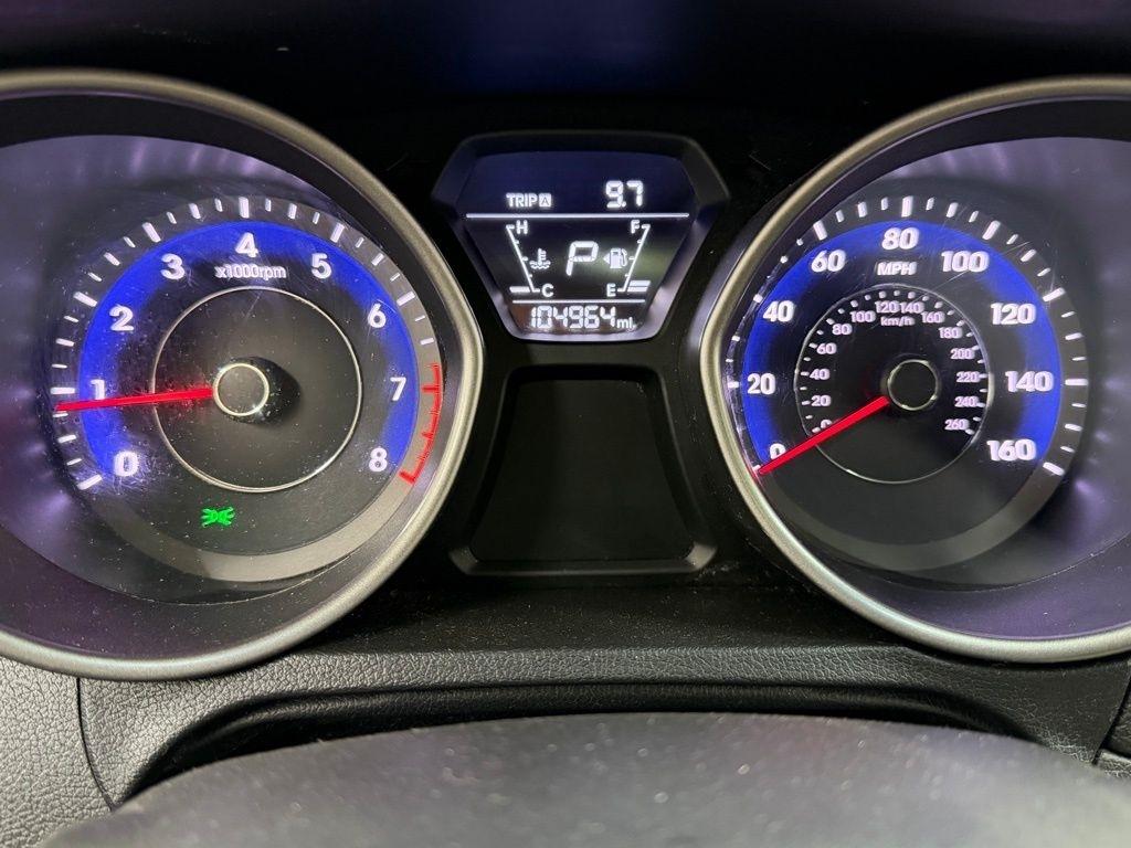 Hyundai Elantra  2016