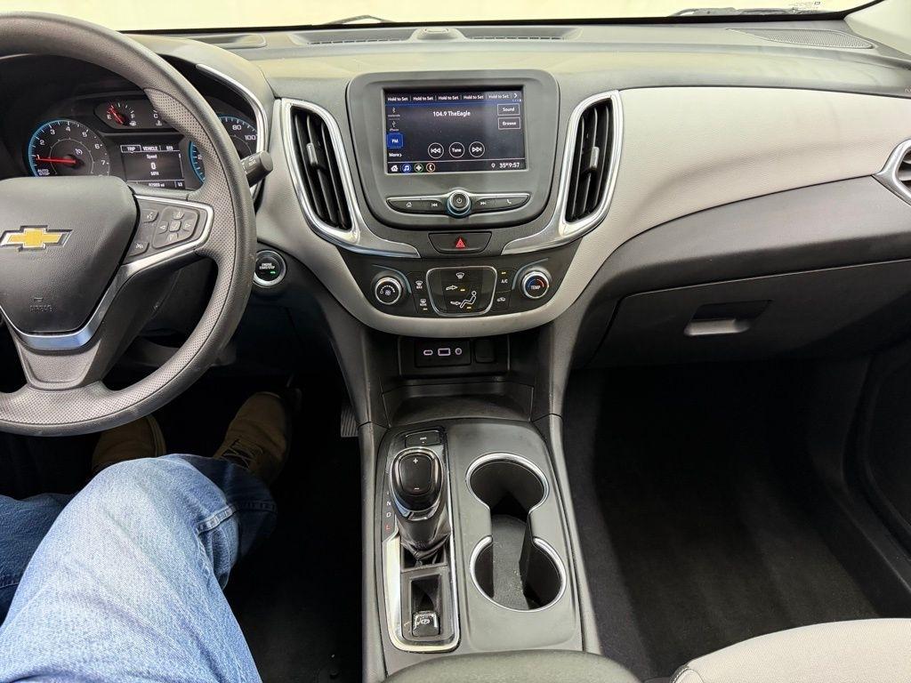 Chevrolet Equinox  2021