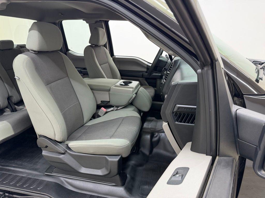 Ford F-150  2019