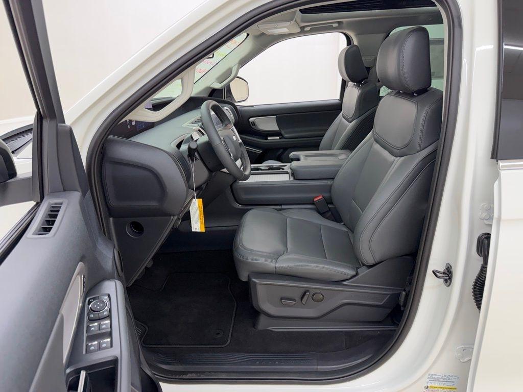 Ford Expedition  2026