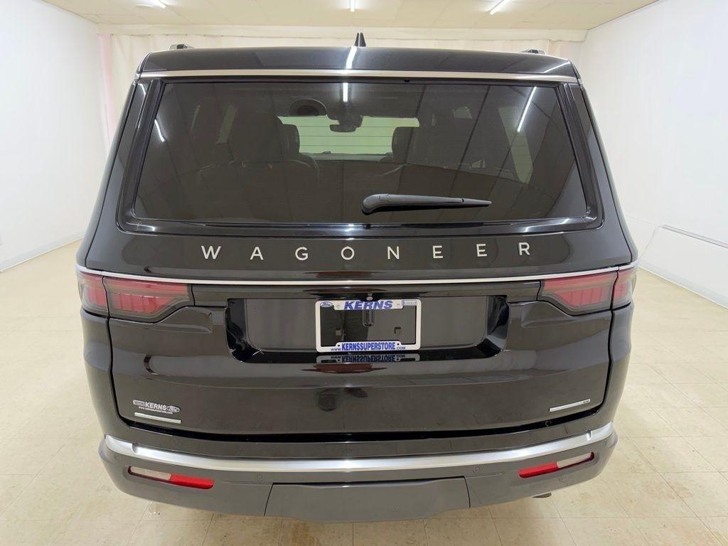 Jeep Wagoneer  2022