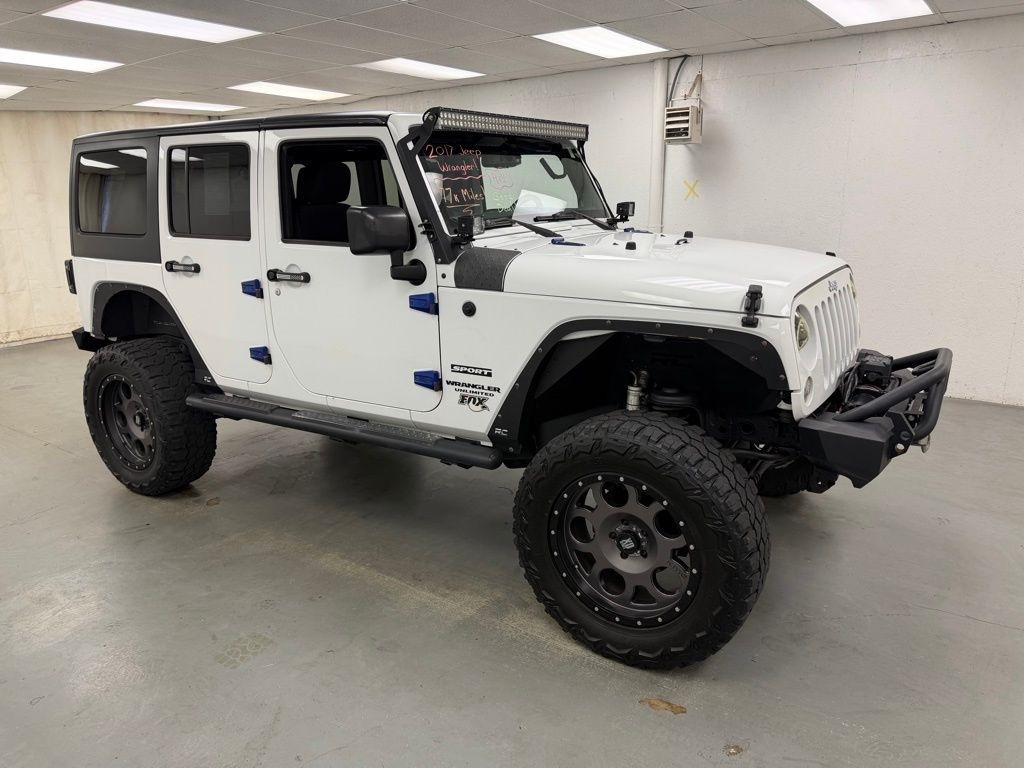 Jeep Wrangler  2017
