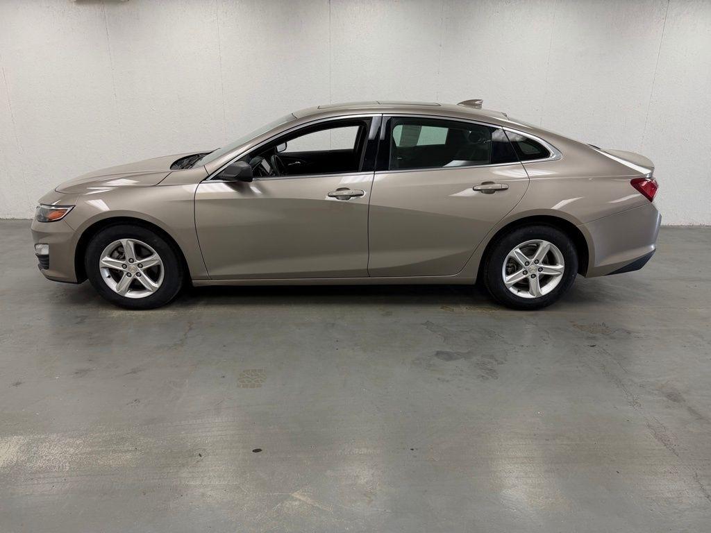 Chevrolet Malibu  2022