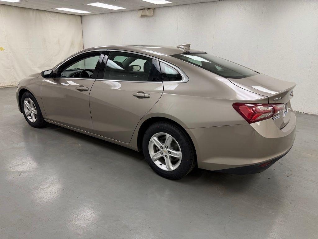 Chevrolet Malibu  2022