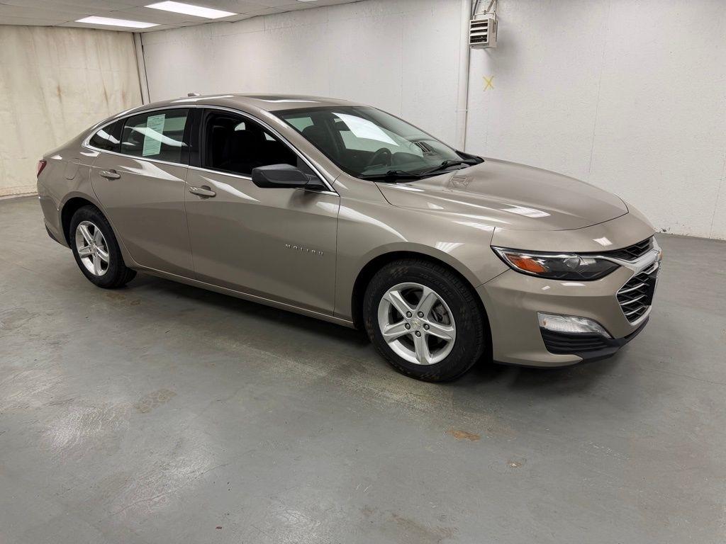 Chevrolet Malibu  2022