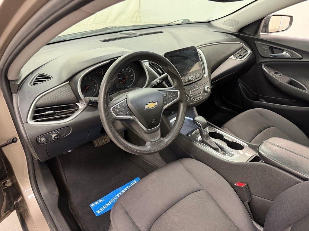 Chevrolet Malibu  2022