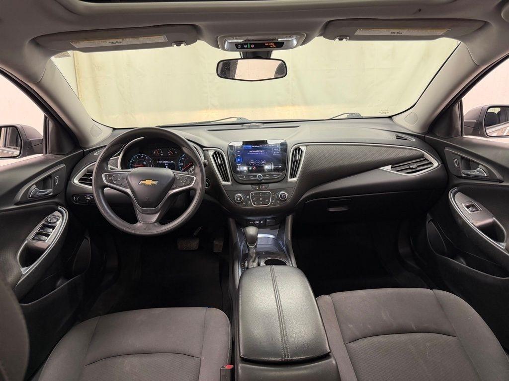 Chevrolet Malibu  2022