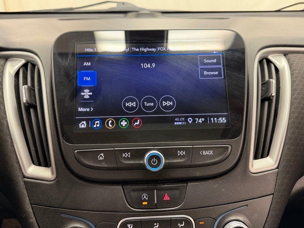 Chevrolet Malibu  2022