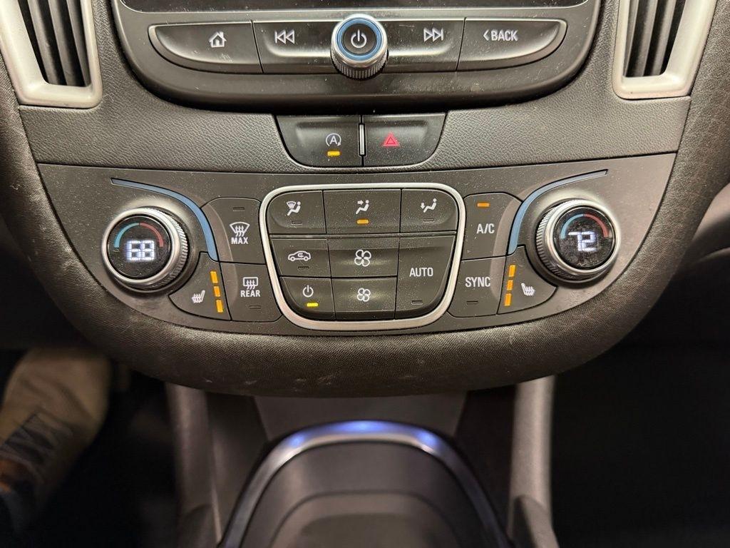 Chevrolet Malibu  2022