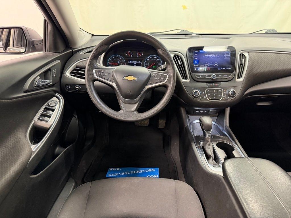Chevrolet Malibu  2022