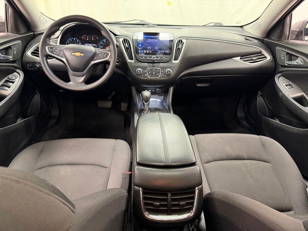 Chevrolet Malibu  2022