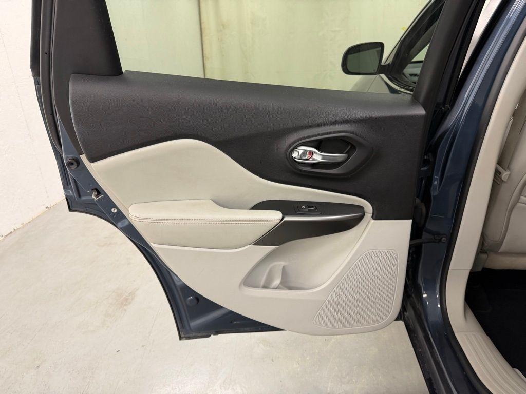 Jeep Cherokee  2020