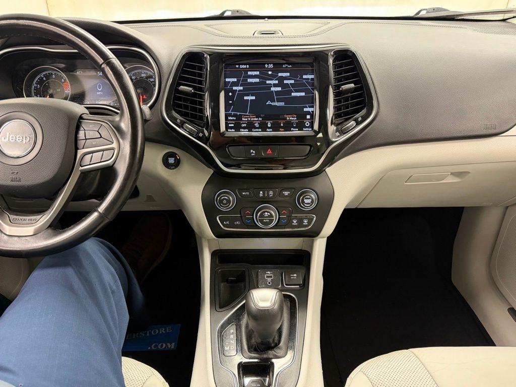 Jeep Cherokee  2020