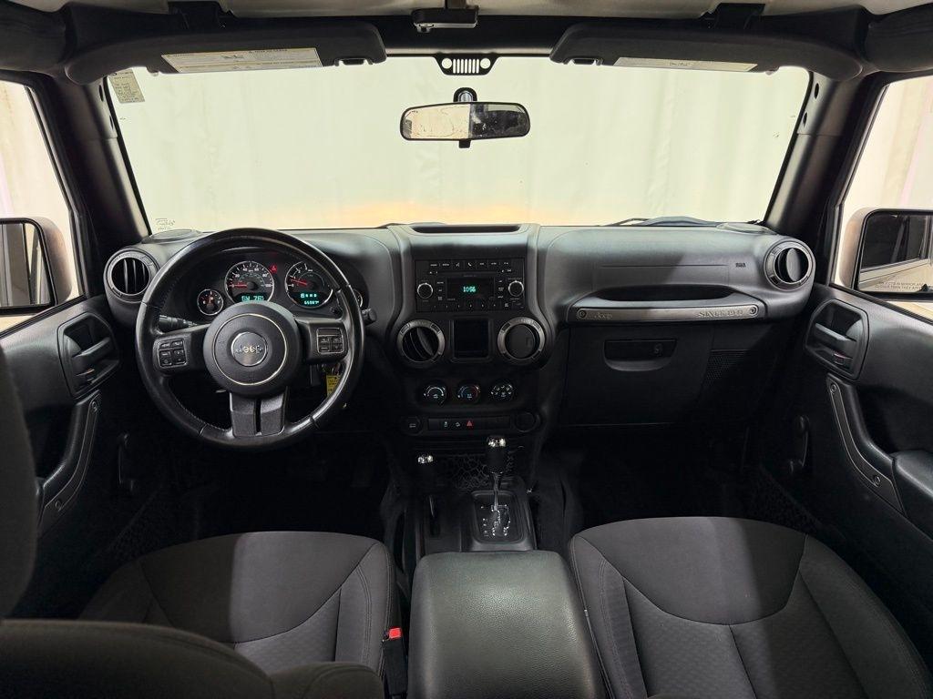 Jeep Wrangler  2017