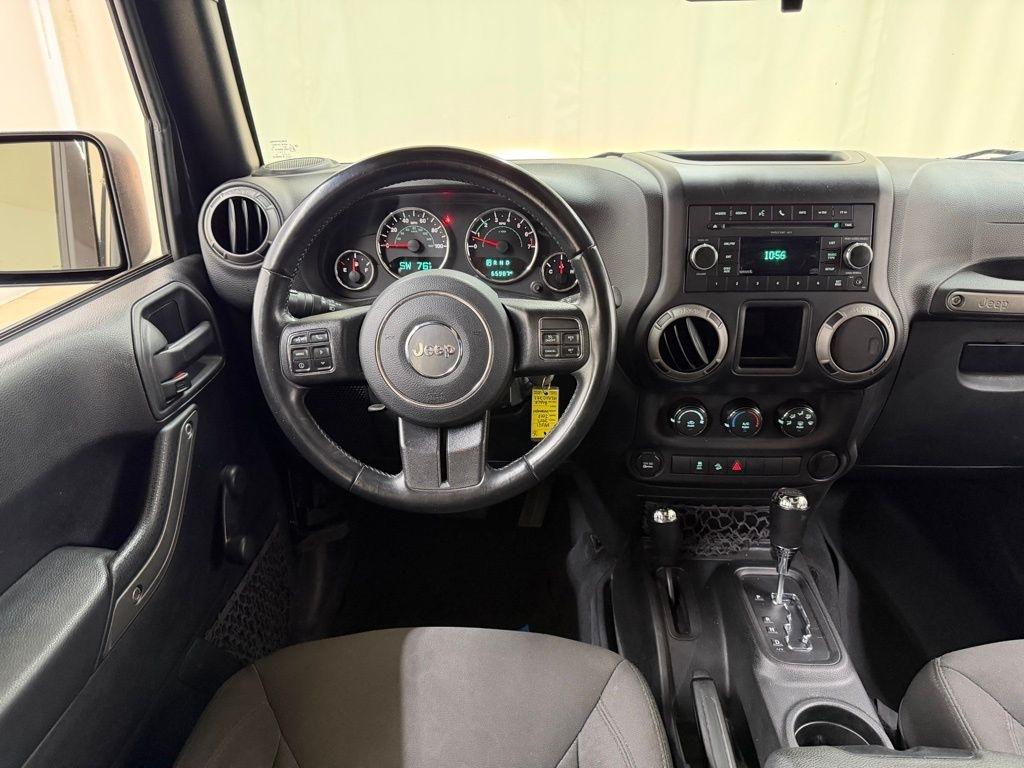 Jeep Wrangler  2017