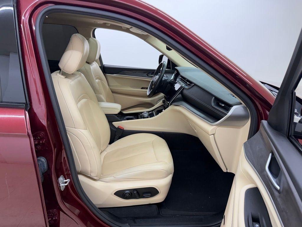 Jeep Grand Cherokee  2021