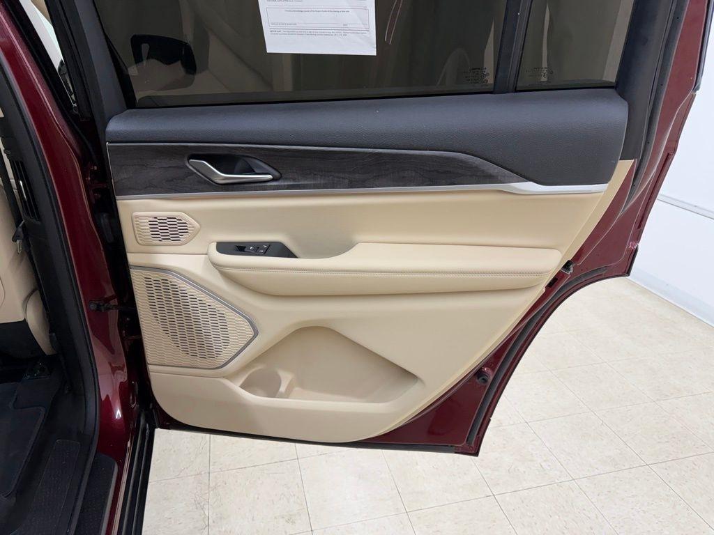 Jeep Grand Cherokee  2021