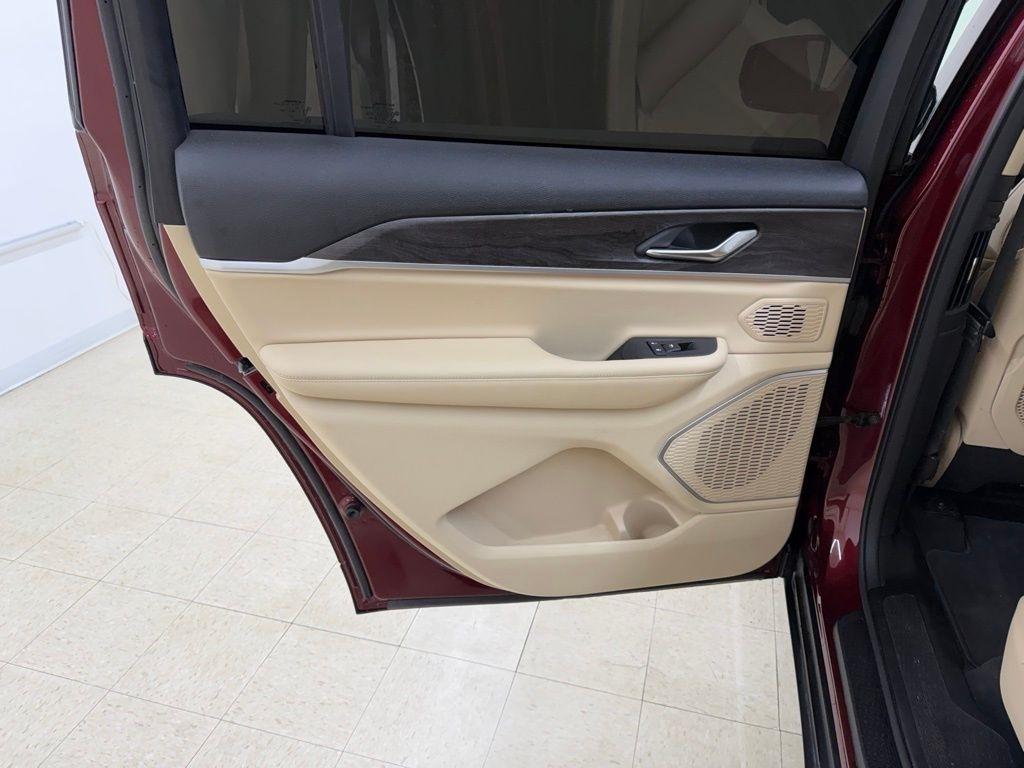 Jeep Grand Cherokee  2021