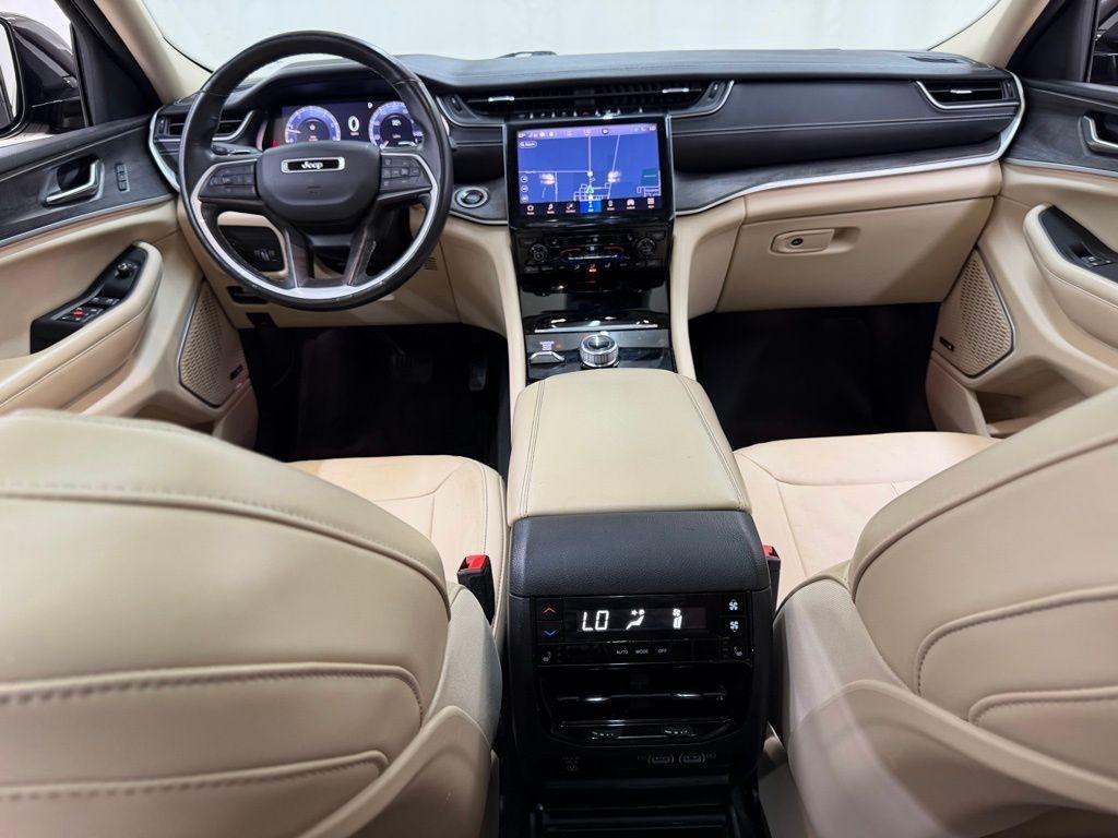 Jeep Grand Cherokee  2021