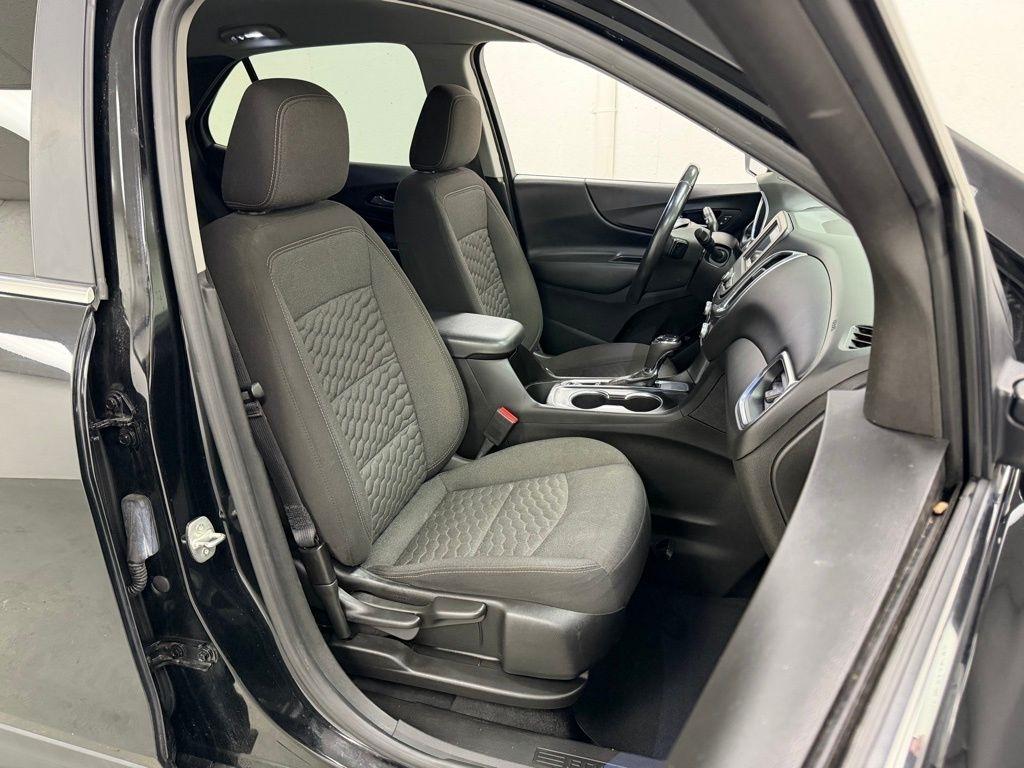 Chevrolet Equinox  2021