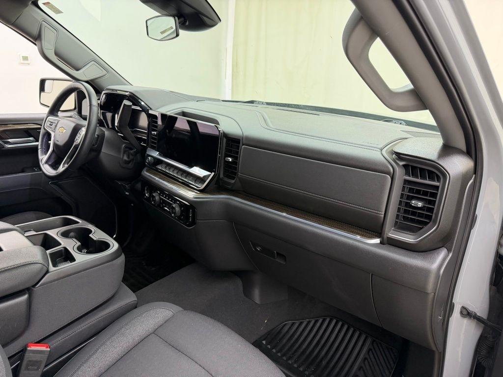 Chevrolet Silverado 1500  2024
