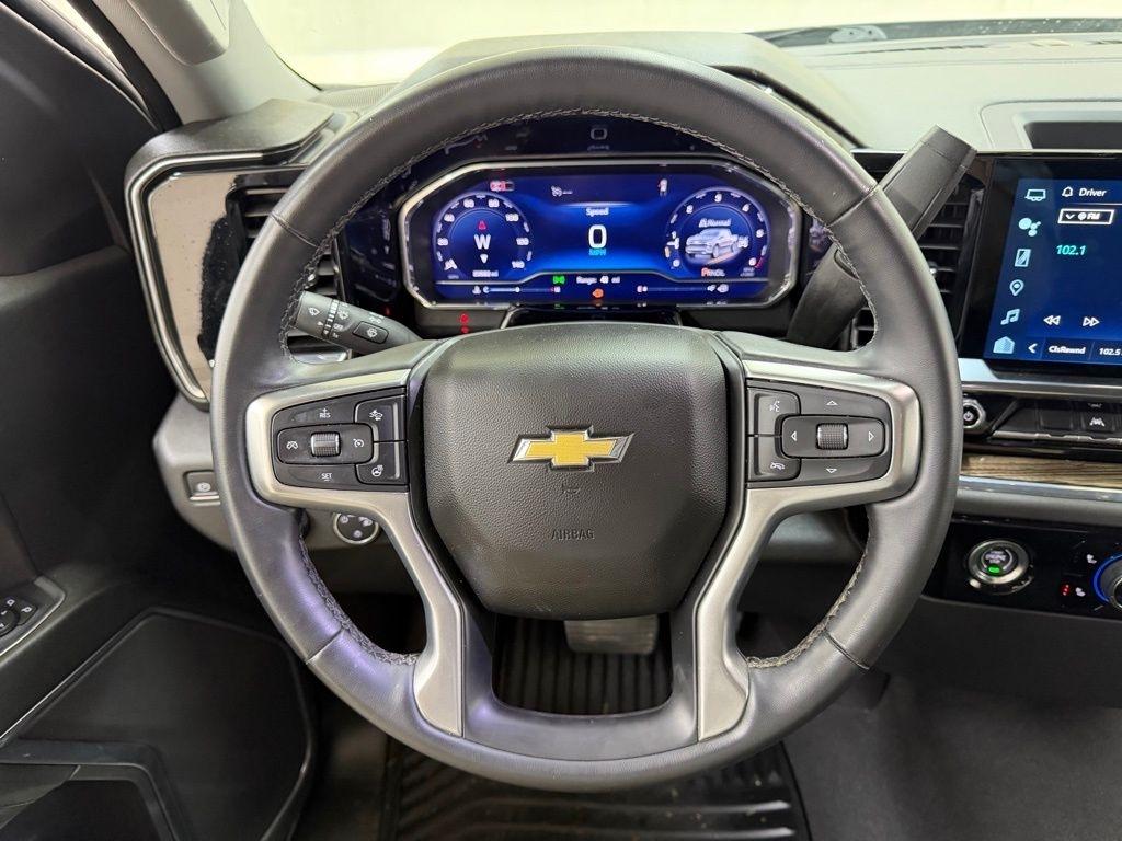 Chevrolet Silverado 1500  2024