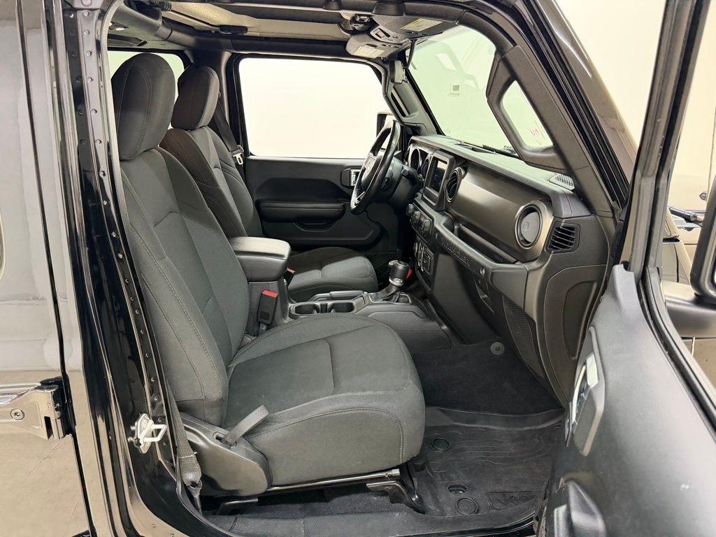Jeep Wrangler  2019