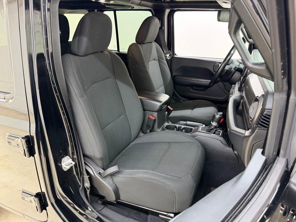 Jeep Wrangler  2019
