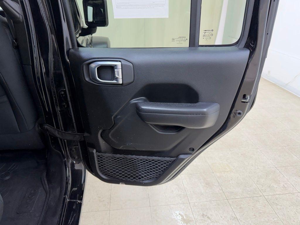 Jeep Wrangler  2019