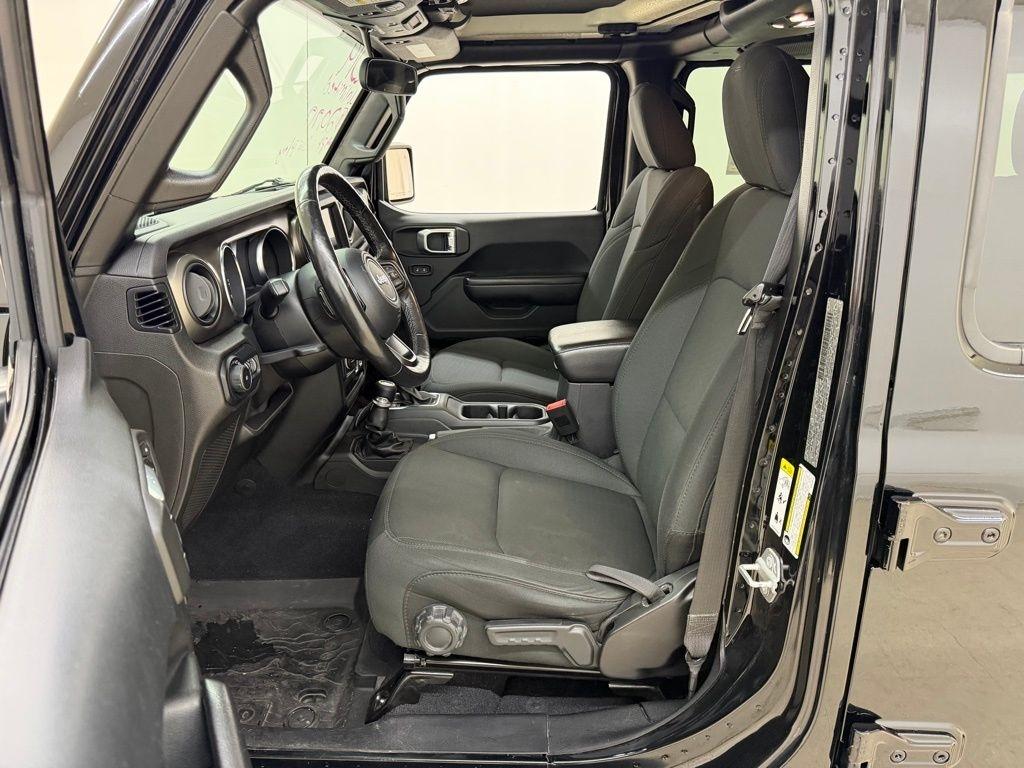 Jeep Wrangler  2019