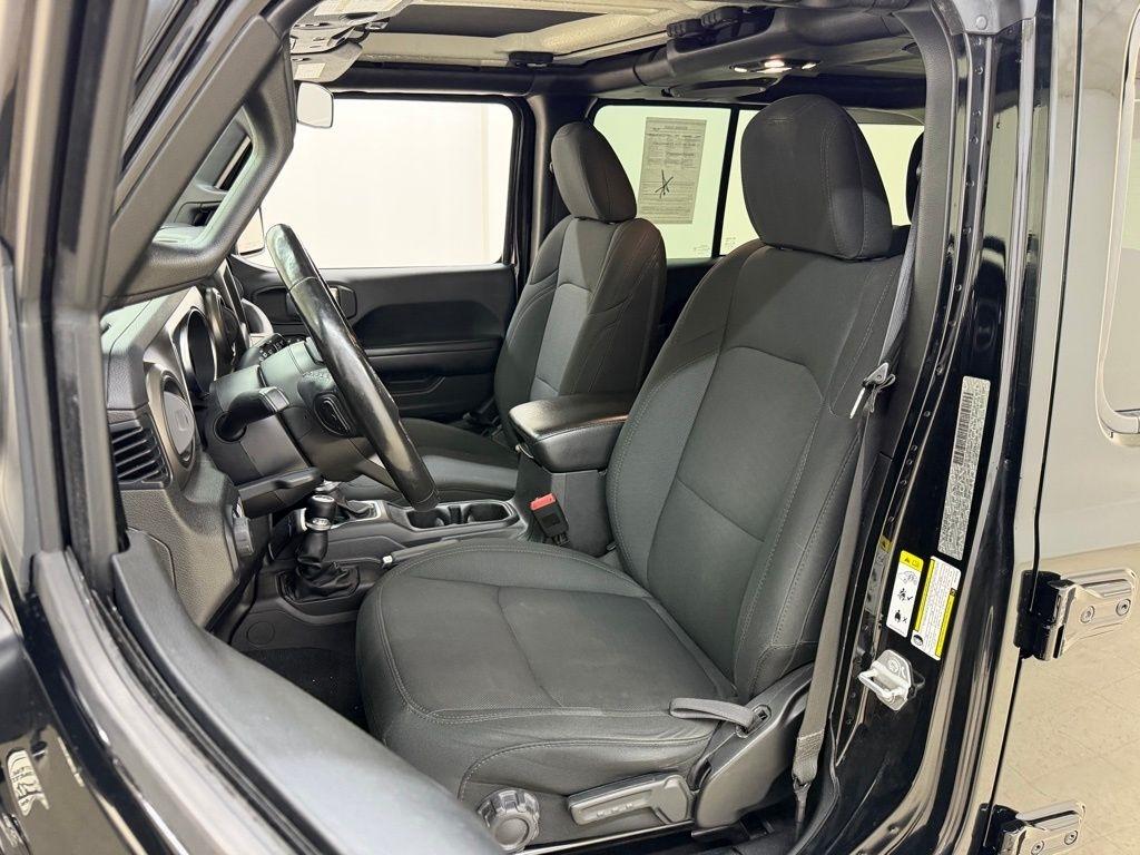Jeep Wrangler  2019