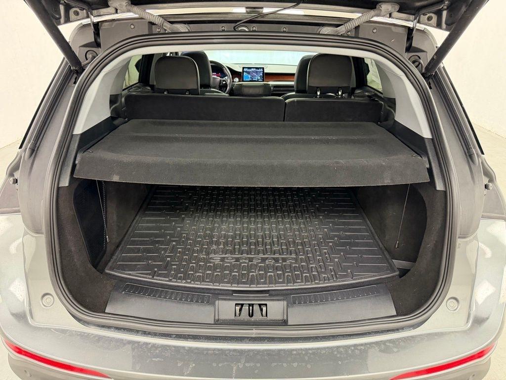 Lincoln Corsair  2021