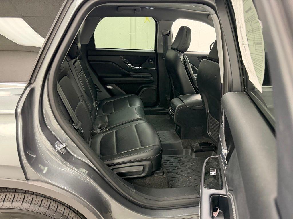 Lincoln Corsair  2021