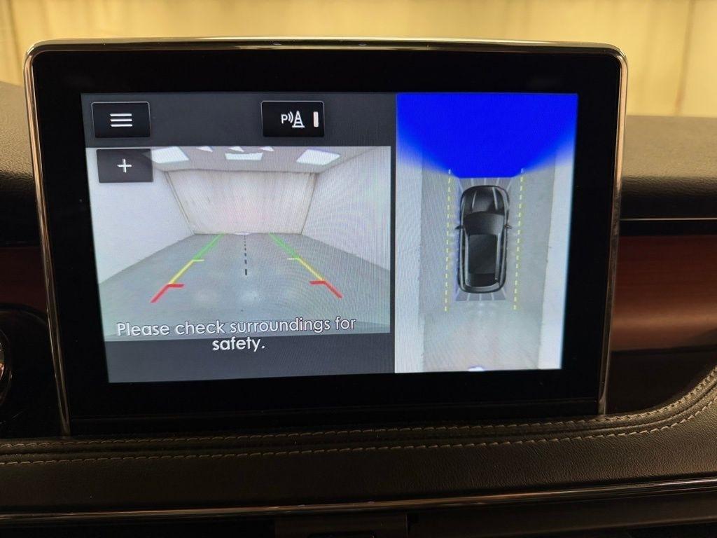 Lincoln Corsair  2021