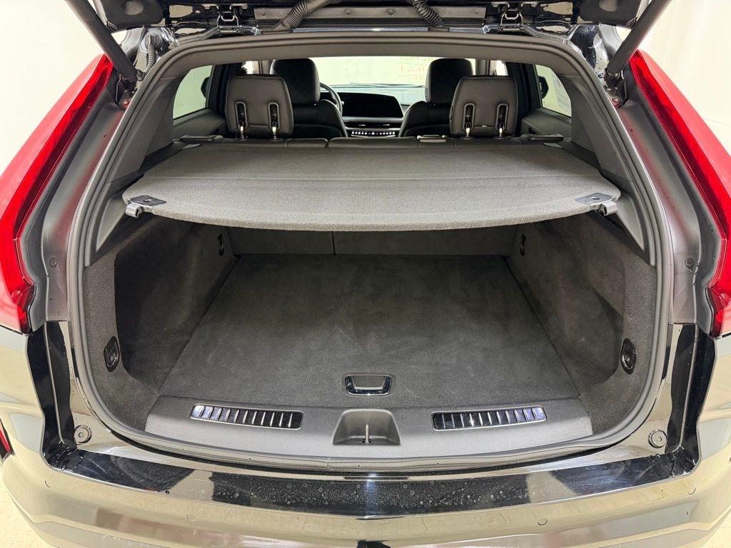Cadillac XT4  2025