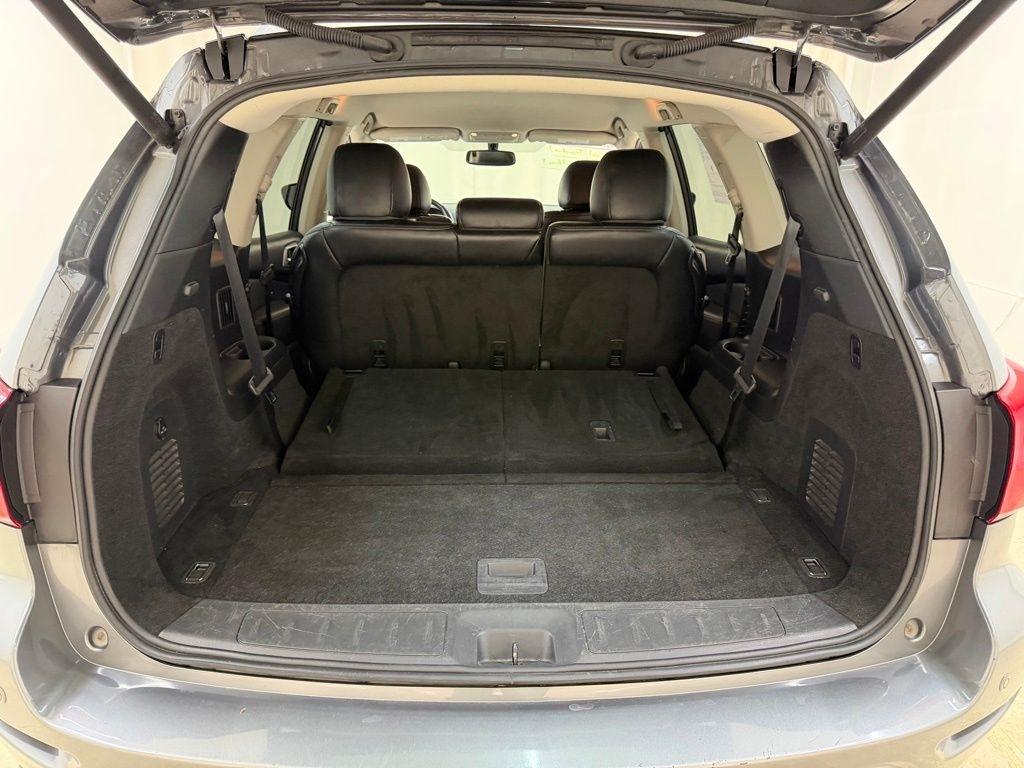 Nissan Pathfinder  2019