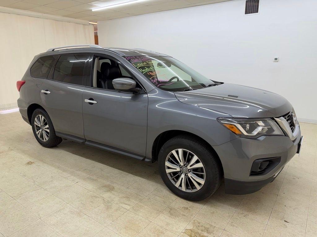 Nissan Pathfinder  2019