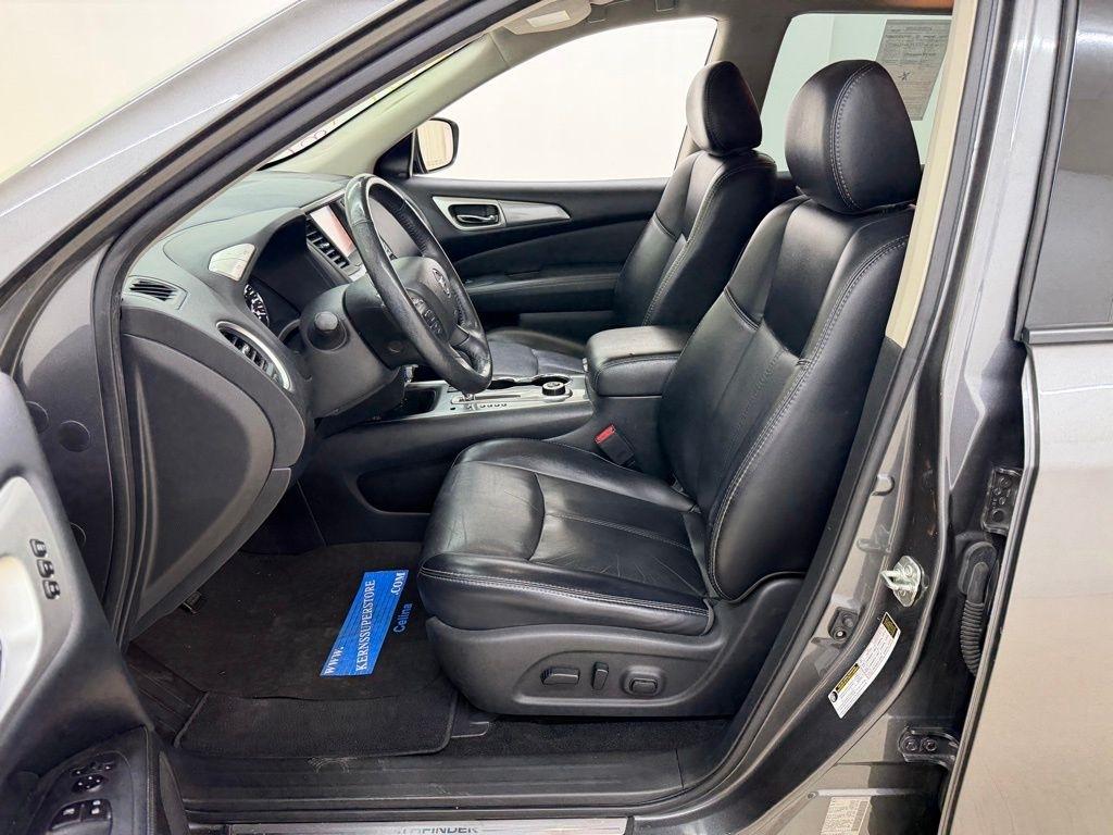 Nissan Pathfinder  2019