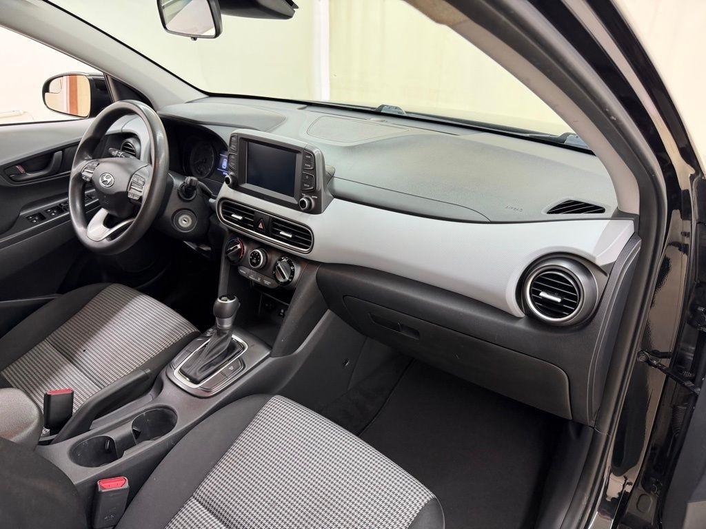 Hyundai Kona  2020