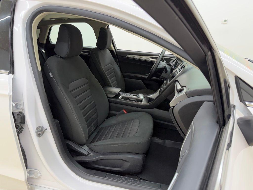 Ford Fusion  2020