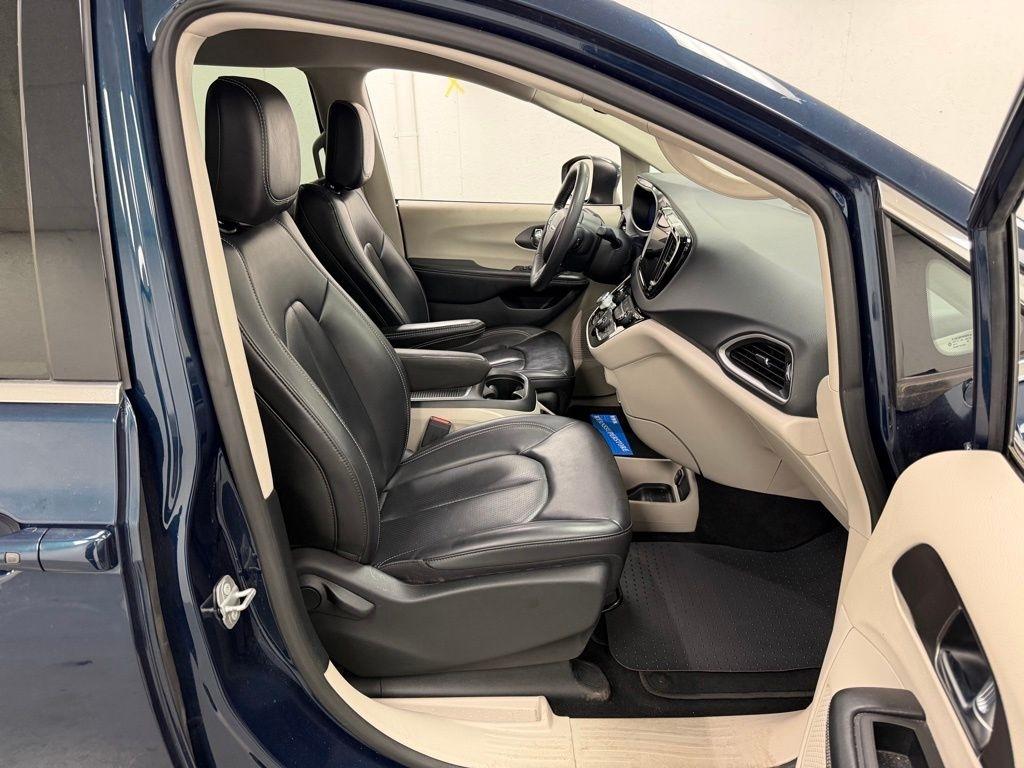 Chrysler Pacifica  2023